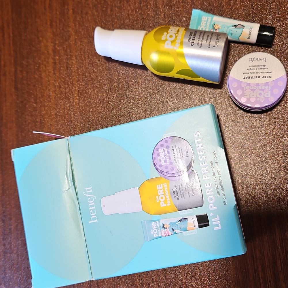 Benefit Lil' Pore Presents Skincare Set 3pcs